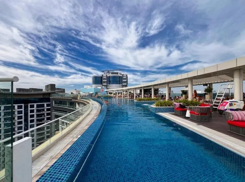 Apartment First Class 1Br Elegant Luxe Retreat Dubai United Arab Emirates