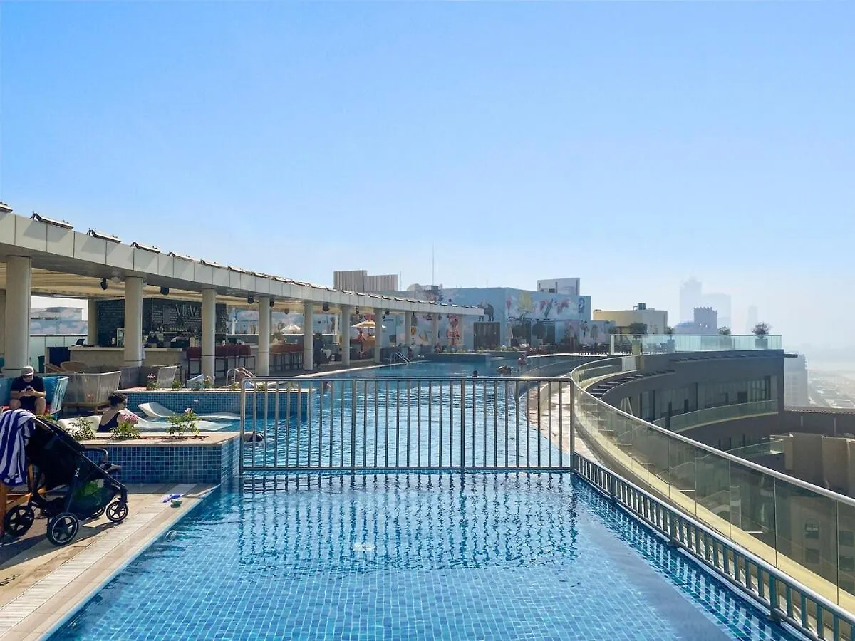 First Class 1Br Elegant Luxe Retreat Dubai Apartment