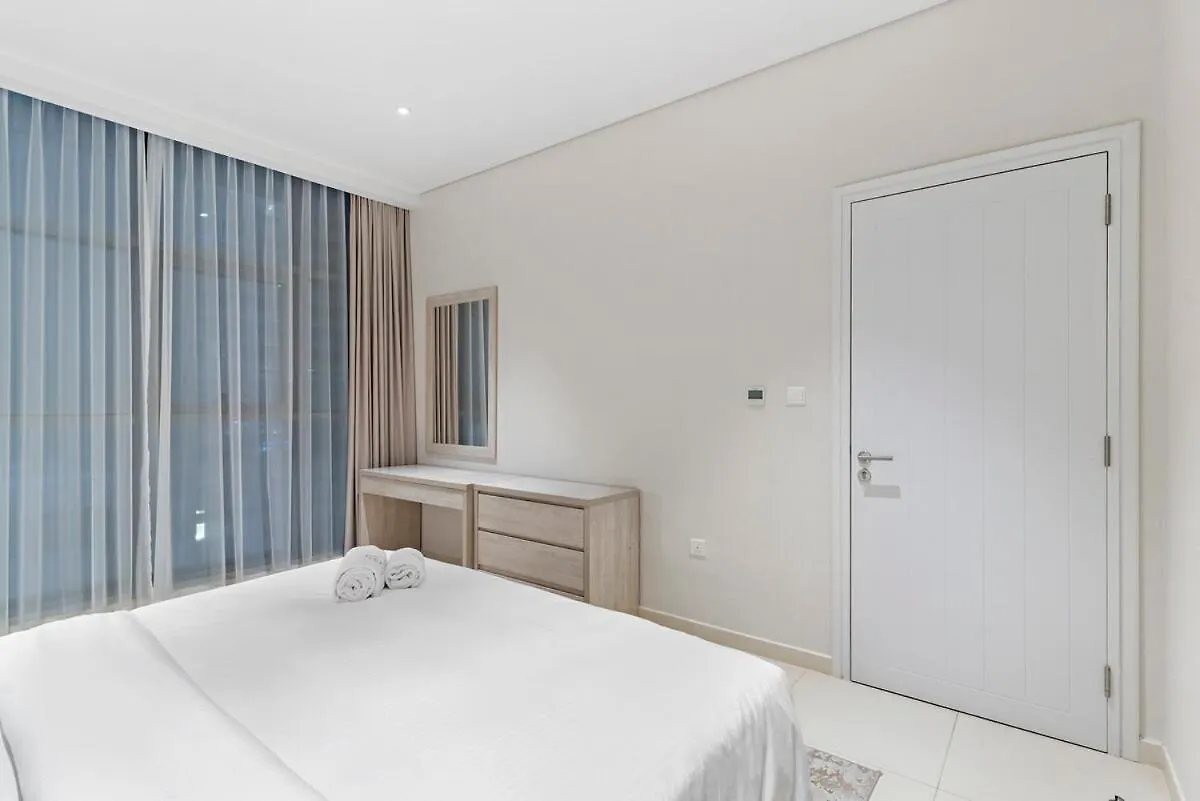 First Class 1Br Elegant Luxe Retreat Dubai